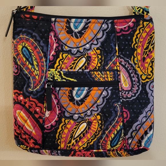 Vera Bradley Twilight Paisley Tri Zip Crossbody Bag - BRAND NEW NEVER USED! - Picture 1 of 16
